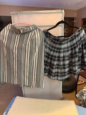 Gray and White Striped Pencil Skirt & black plaid pleated skirt duo